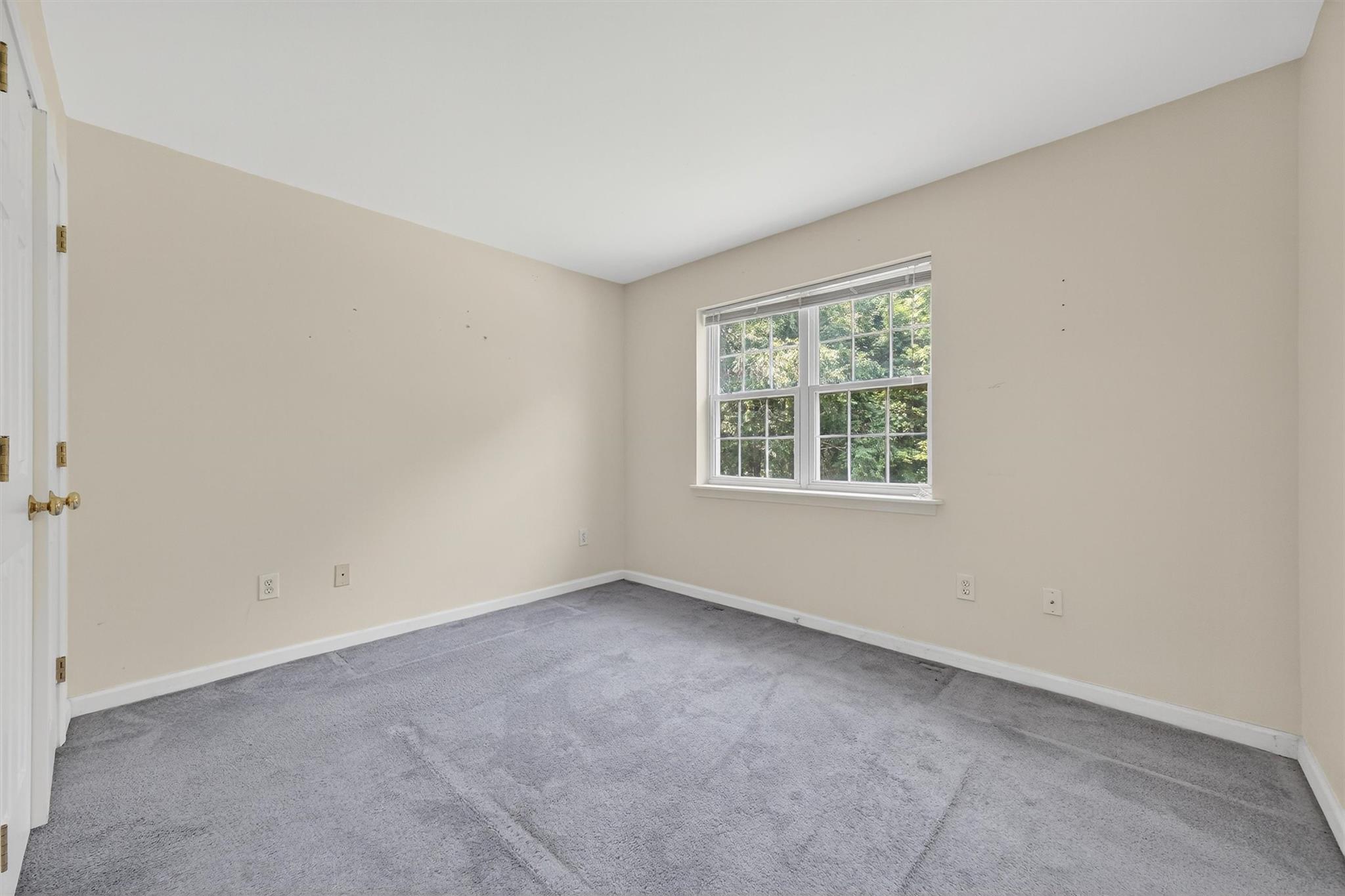 129 Stringham Road # 32, Lagrangeville, NY 12540