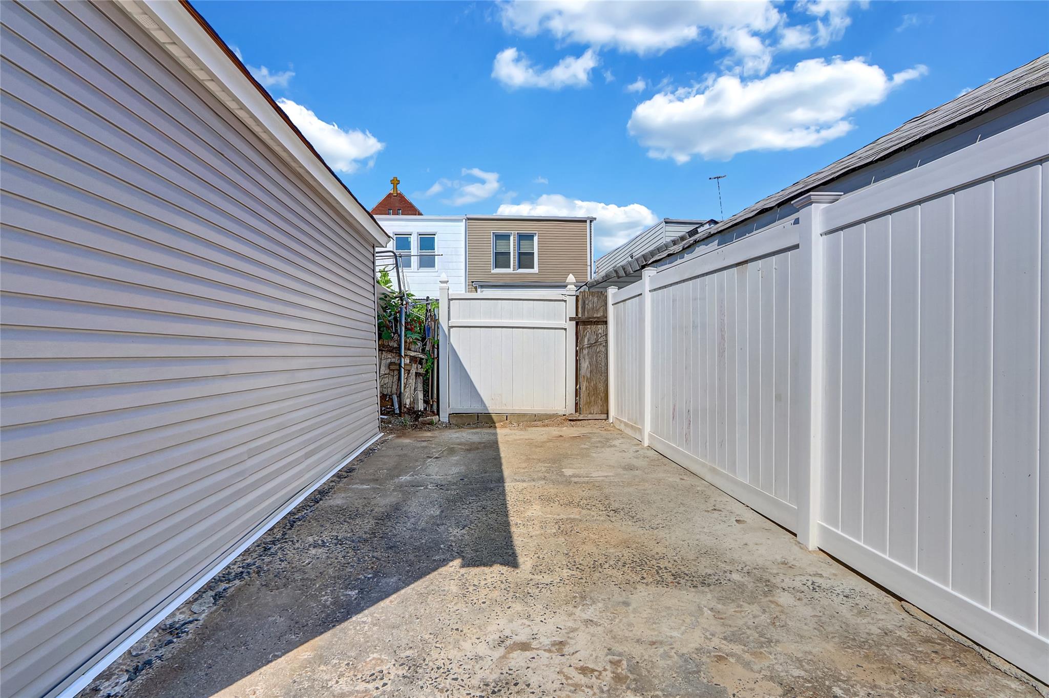 111-32 116th Street, South Ozone Park, NY 11420