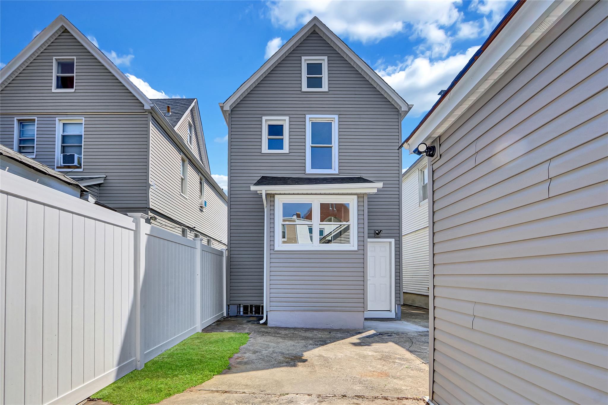 111-32 116th Street, South Ozone Park, NY 11420