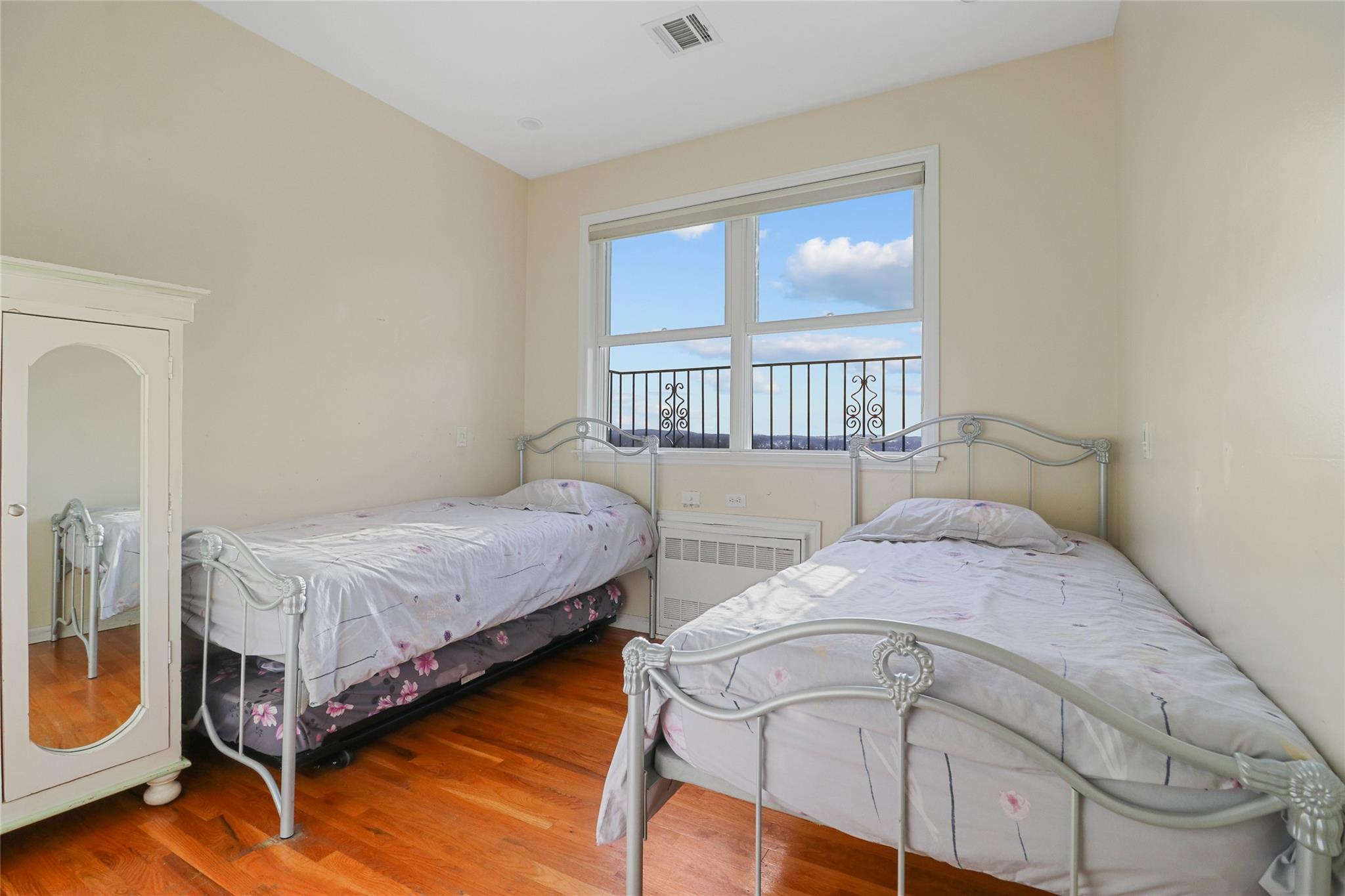 14 Hamburg Way # 303, Monroe, NY 10950