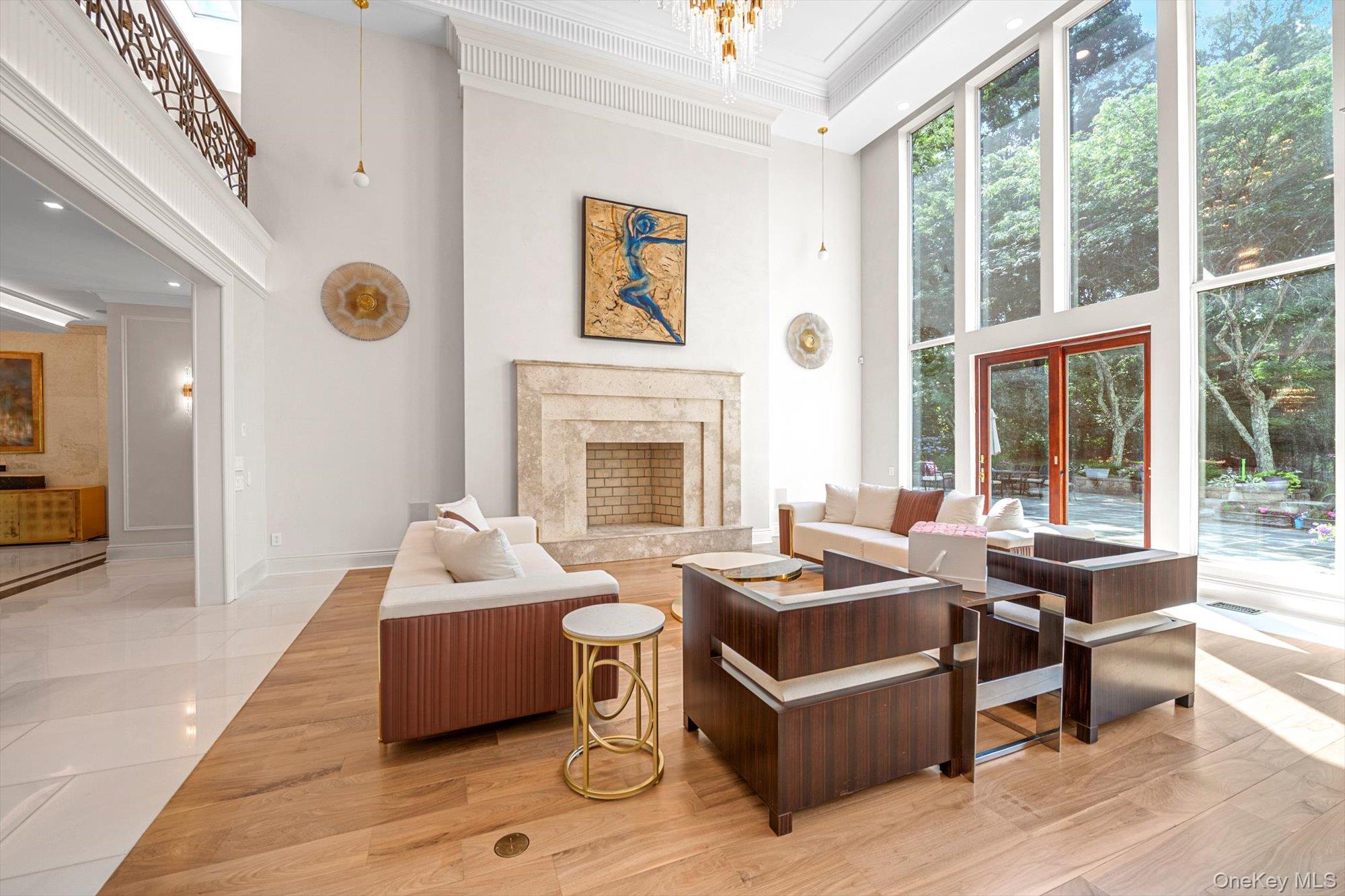 55 Coves Run, Oyster Bay Cove, NY 11791