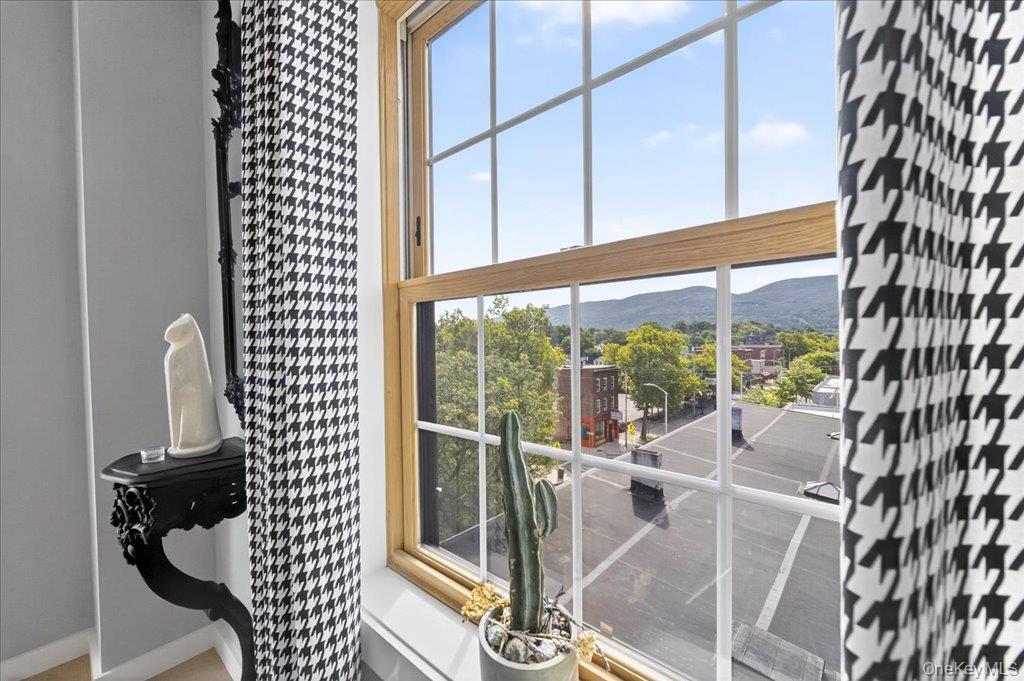 249 Main Street # 402, Beacon, NY 12508