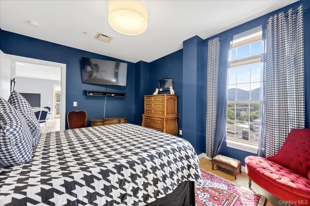 249 Main Street # 402, Beacon, NY 12508