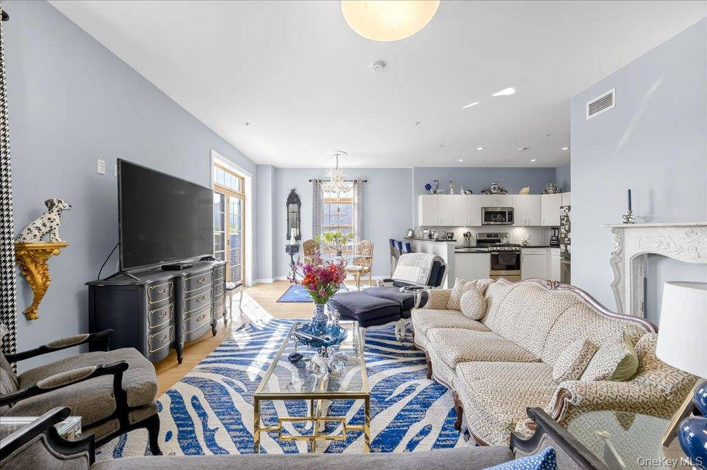 249 Main Street # 402, Beacon, NY 12508