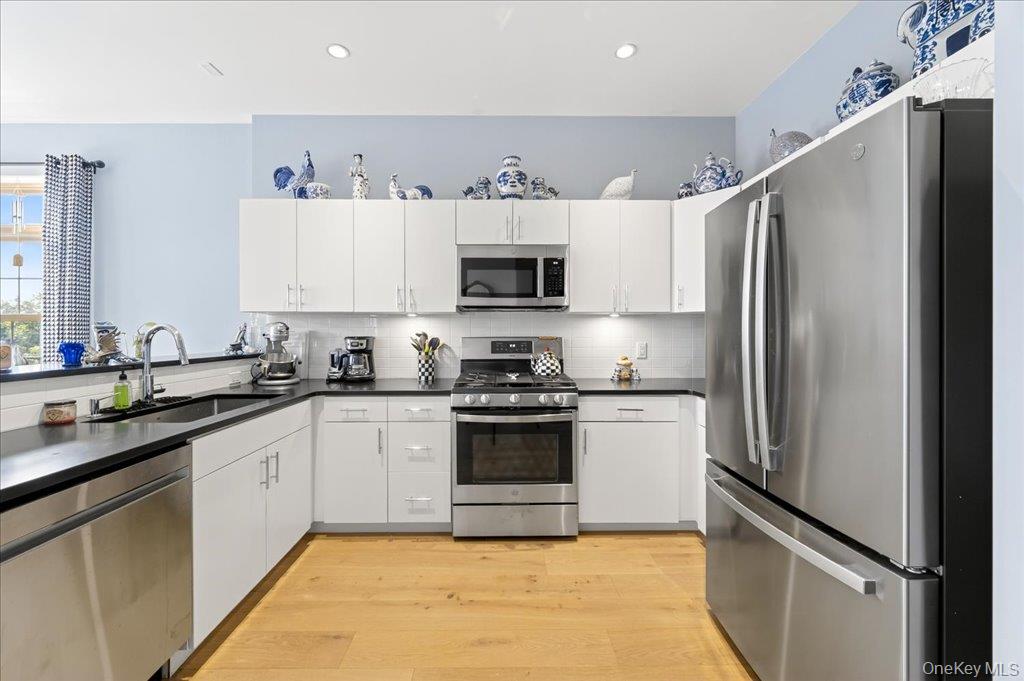 249 Main Street # 402, Beacon, NY 12508