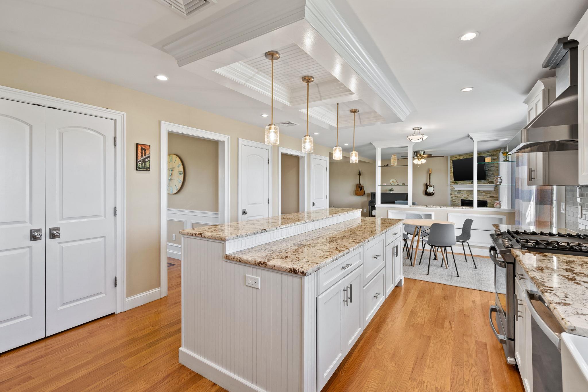 1572 State Route 52, Walden, NY 12586