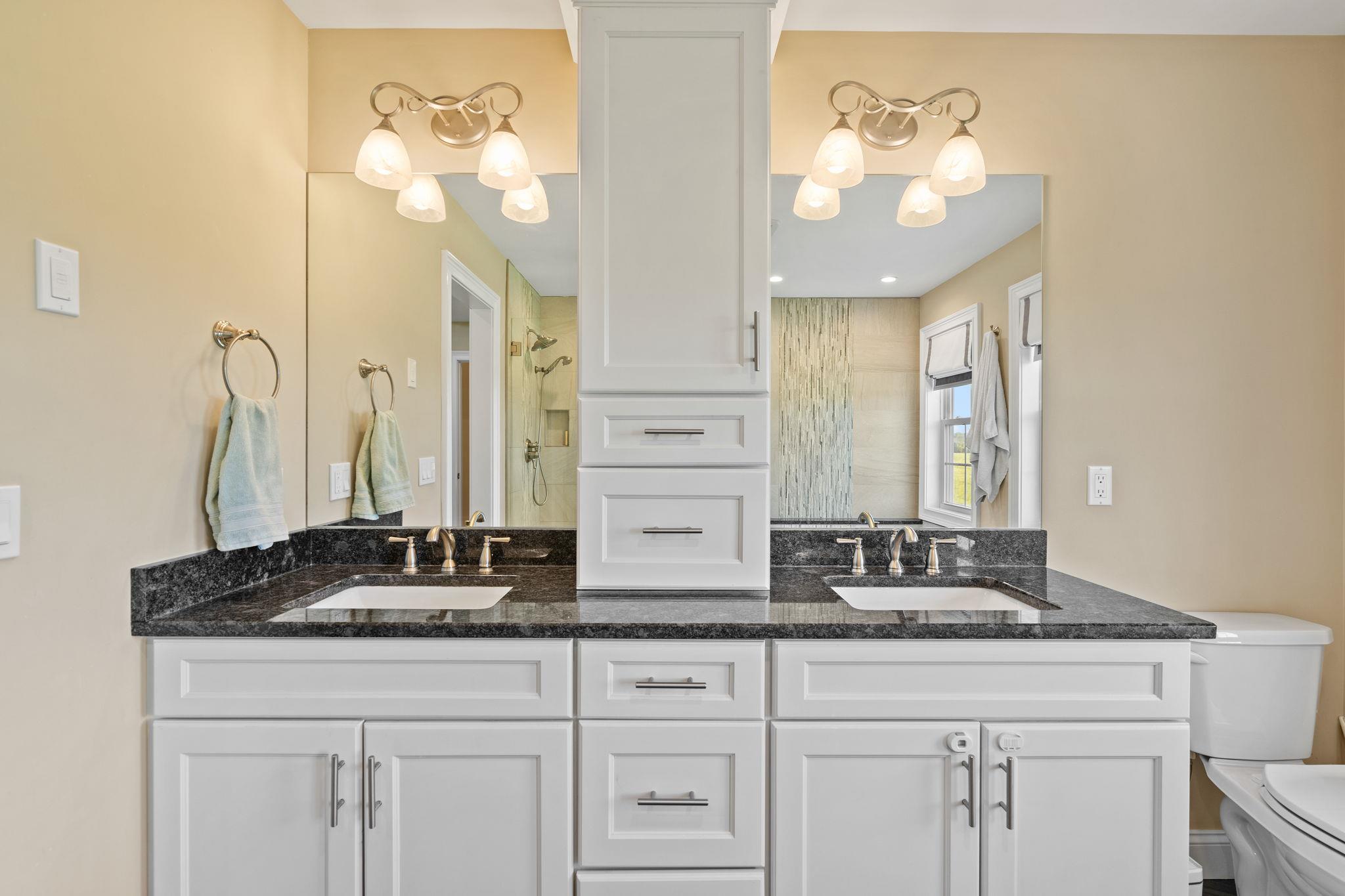 1572 State Route 52, Walden, NY 12586