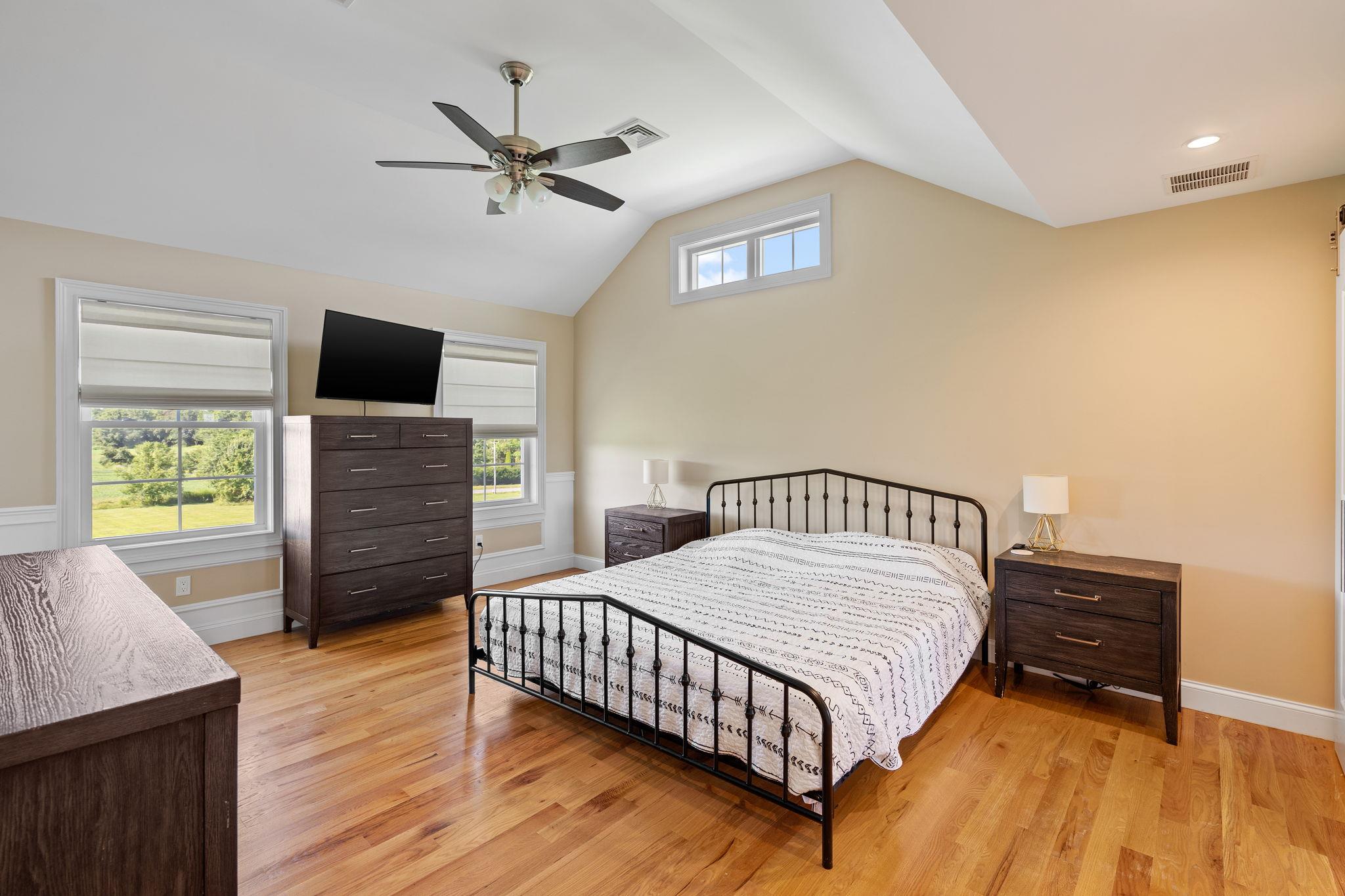 1572 State Route 52, Walden, NY 12586