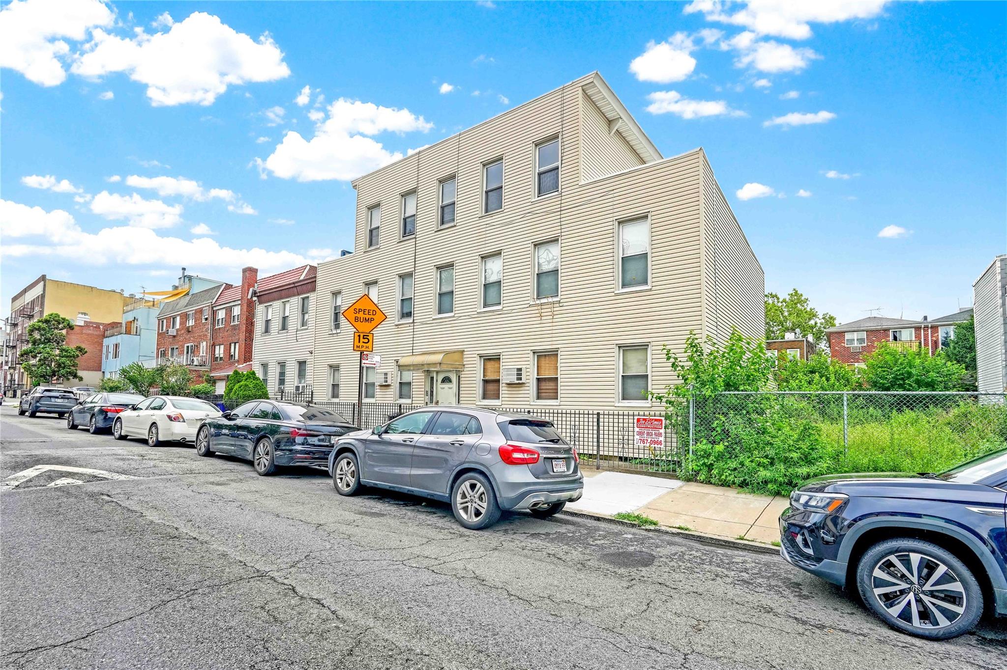 3245 37th Street, Astoria, NY 11103