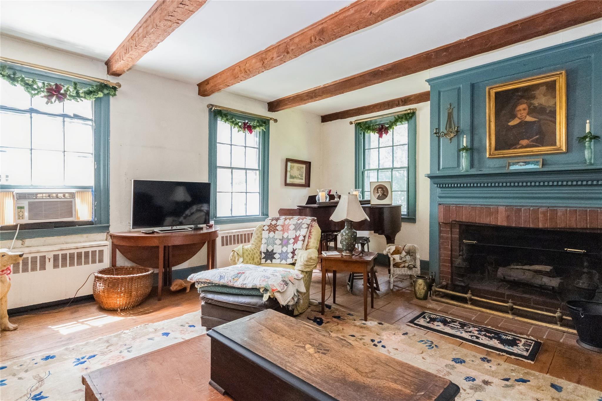 93 Widmer Road, Wappingers Falls, NY 12590