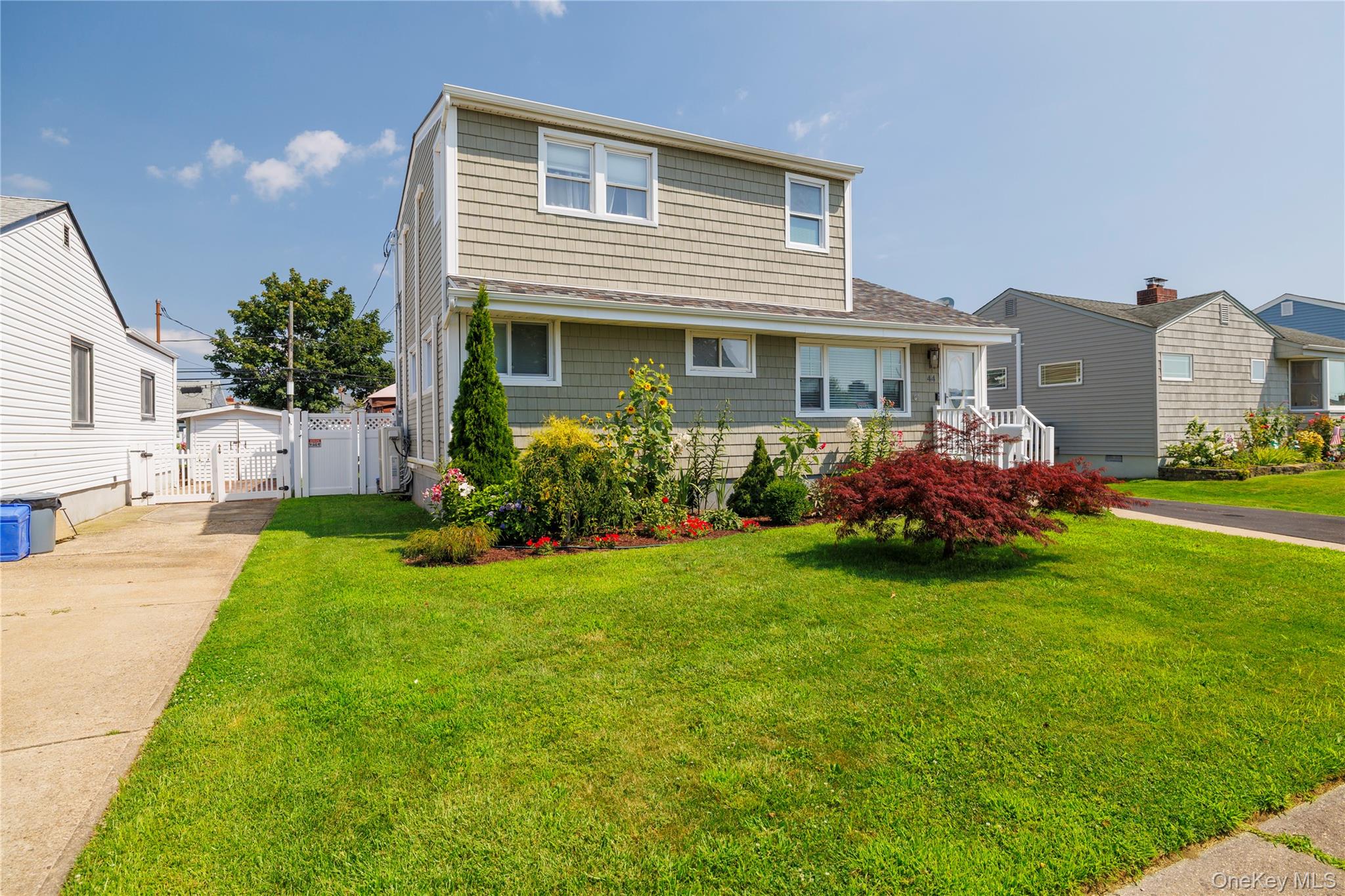 44 Tyler Street, Freeport, NY 11520