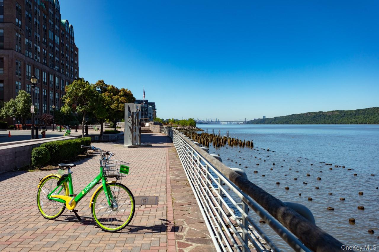 650 Warburton Avenue # 6M, Yonkers, NY 10701