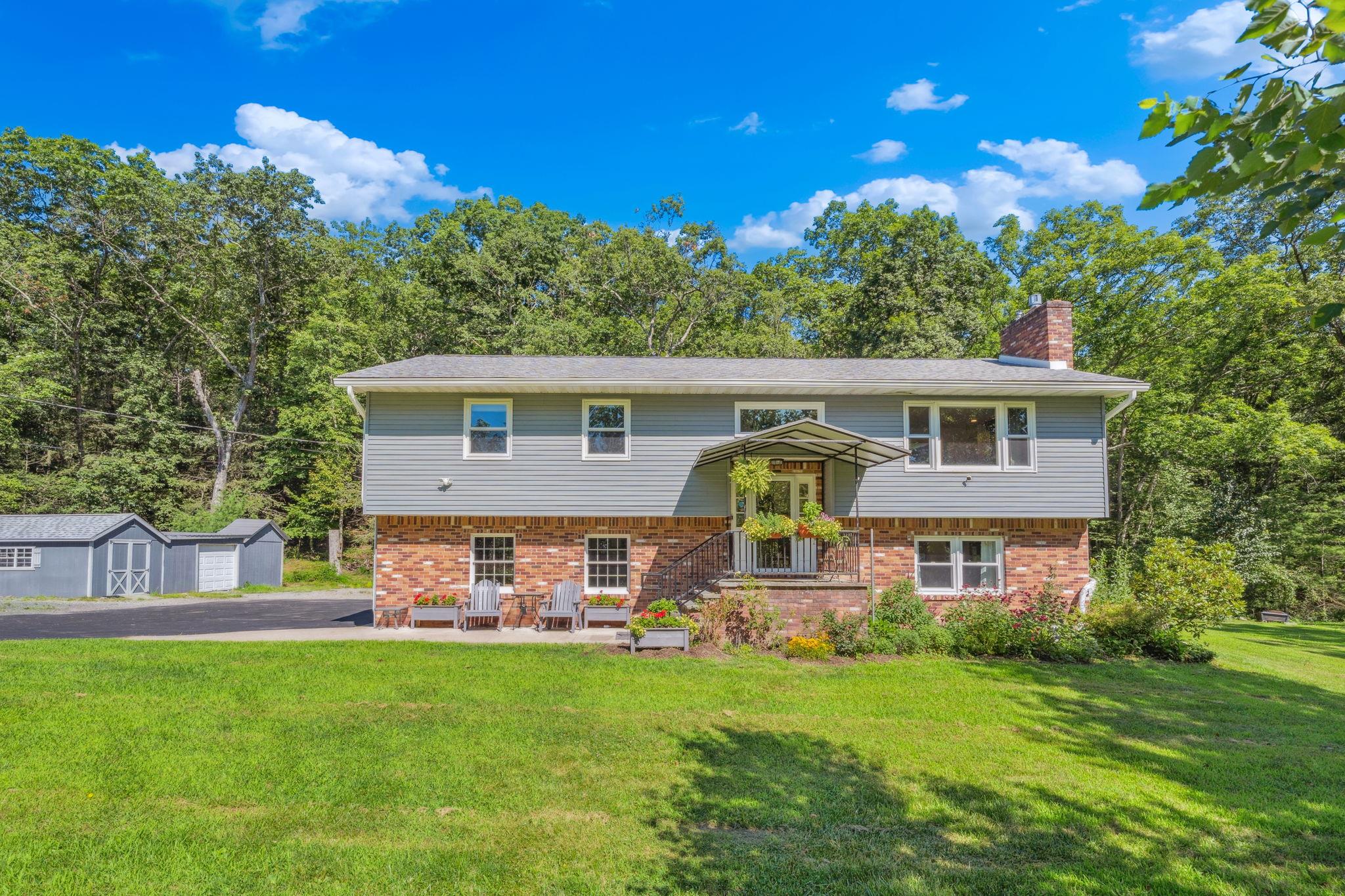 60 Gallis Hill, Kingston, NY 12401