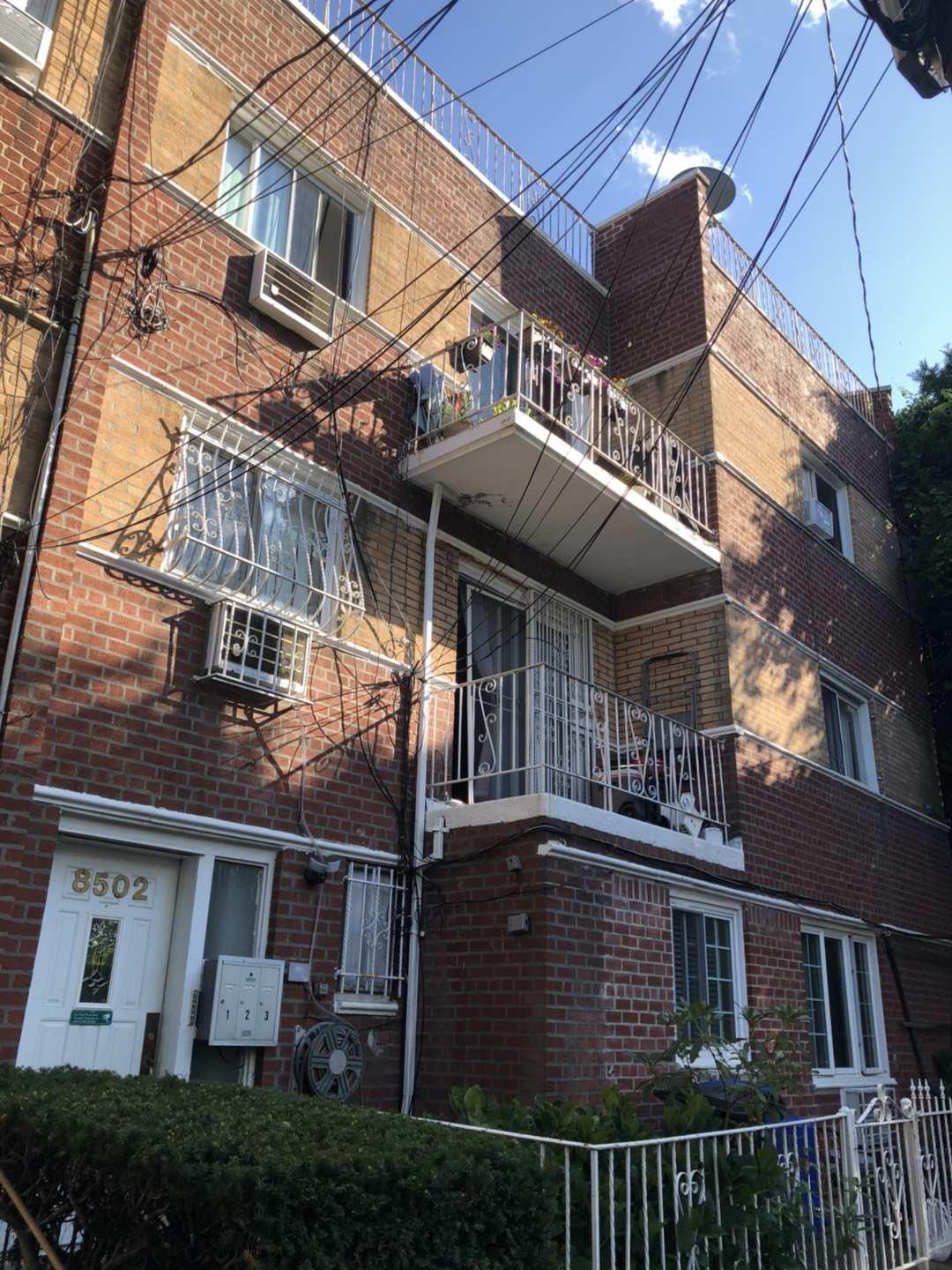 8502 57th Road, Elmhurst, NY 11373