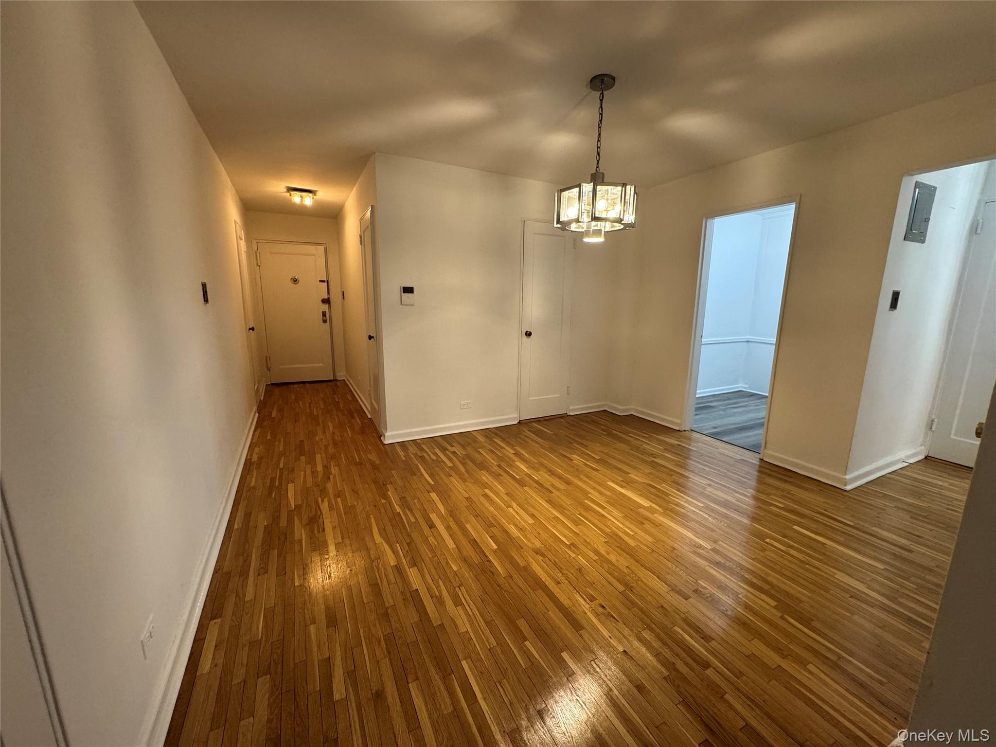 14021 Burden Crescent # 107, Briarwood, NY 11435