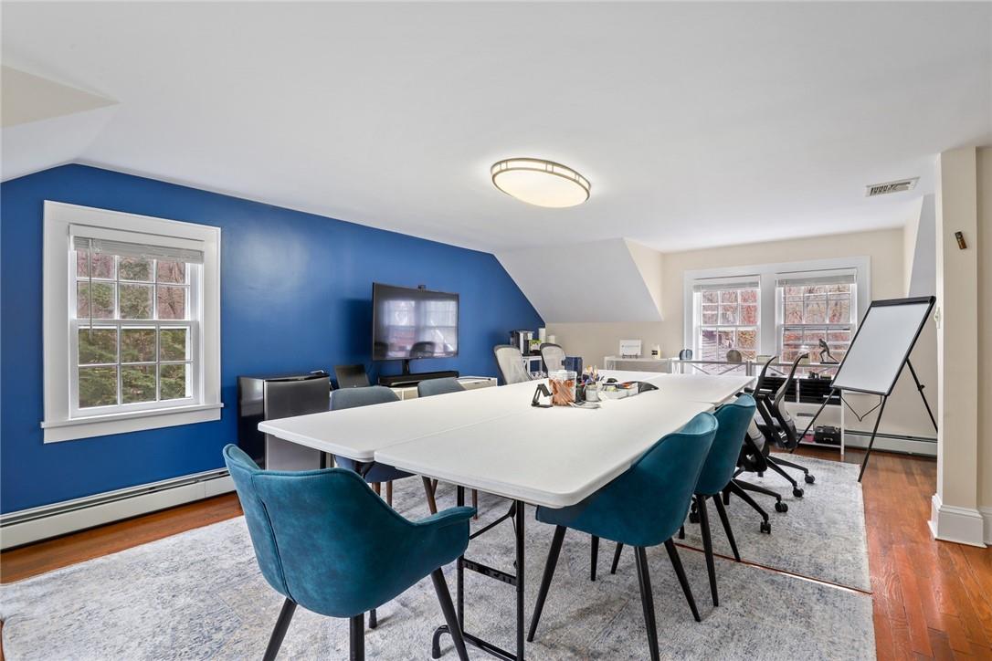 26-28 Westchester Avenue, Pound Ridge, NY 10576
