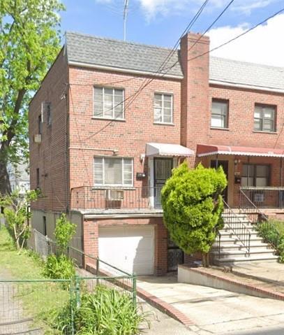 4749 Richardson Avenue, Bronx, NY 10470