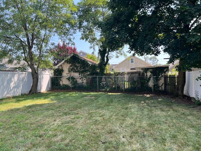 87 W Clinton Avenue, Roosevelt, NY 11575