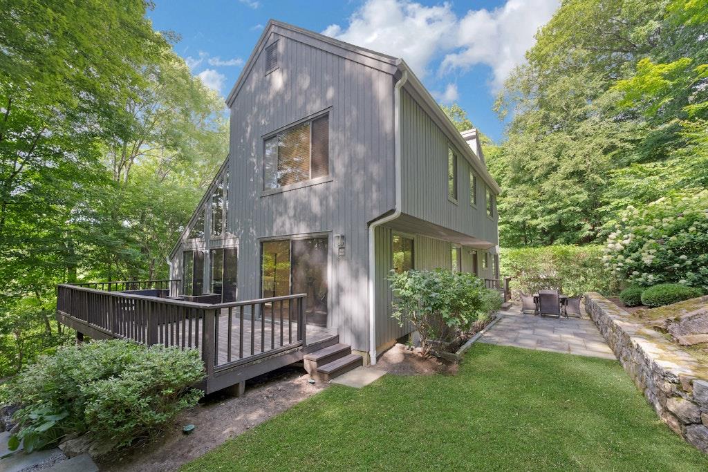 569 Millwood Road, Chappaqua, NY 10514