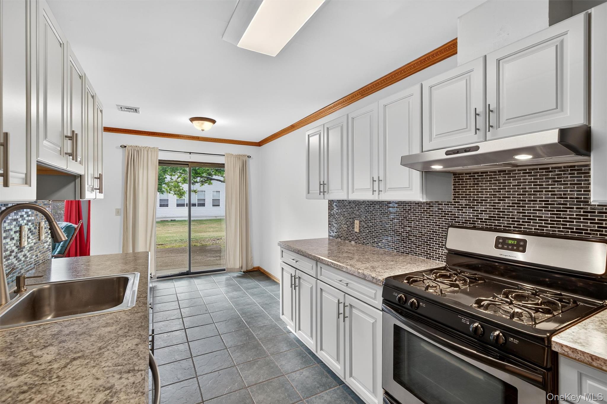 110 Deer Ct Drive, Middletown, NY 10940