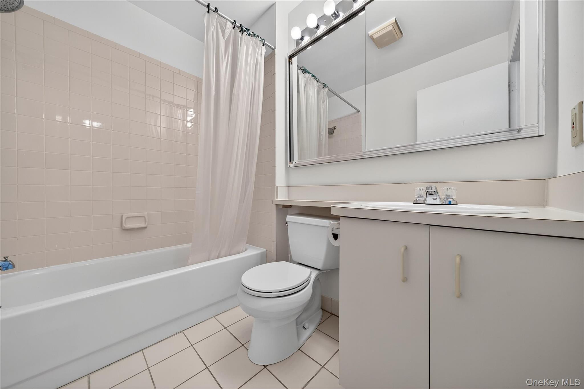 110 Deer Ct Drive, Middletown, NY 10940