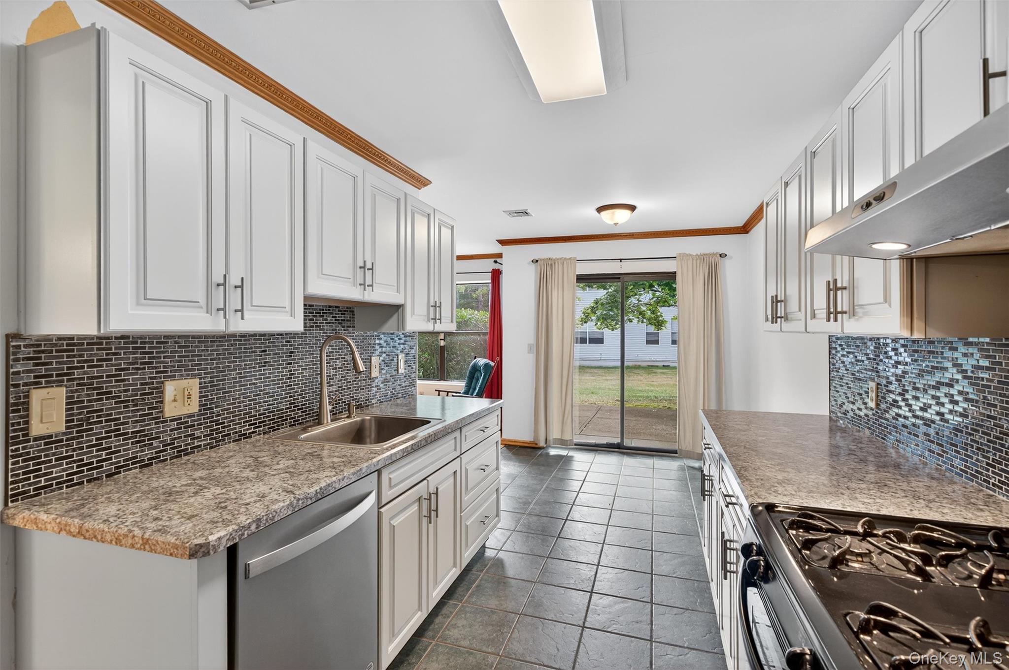 110 Deer Ct Drive, Middletown, NY 10940