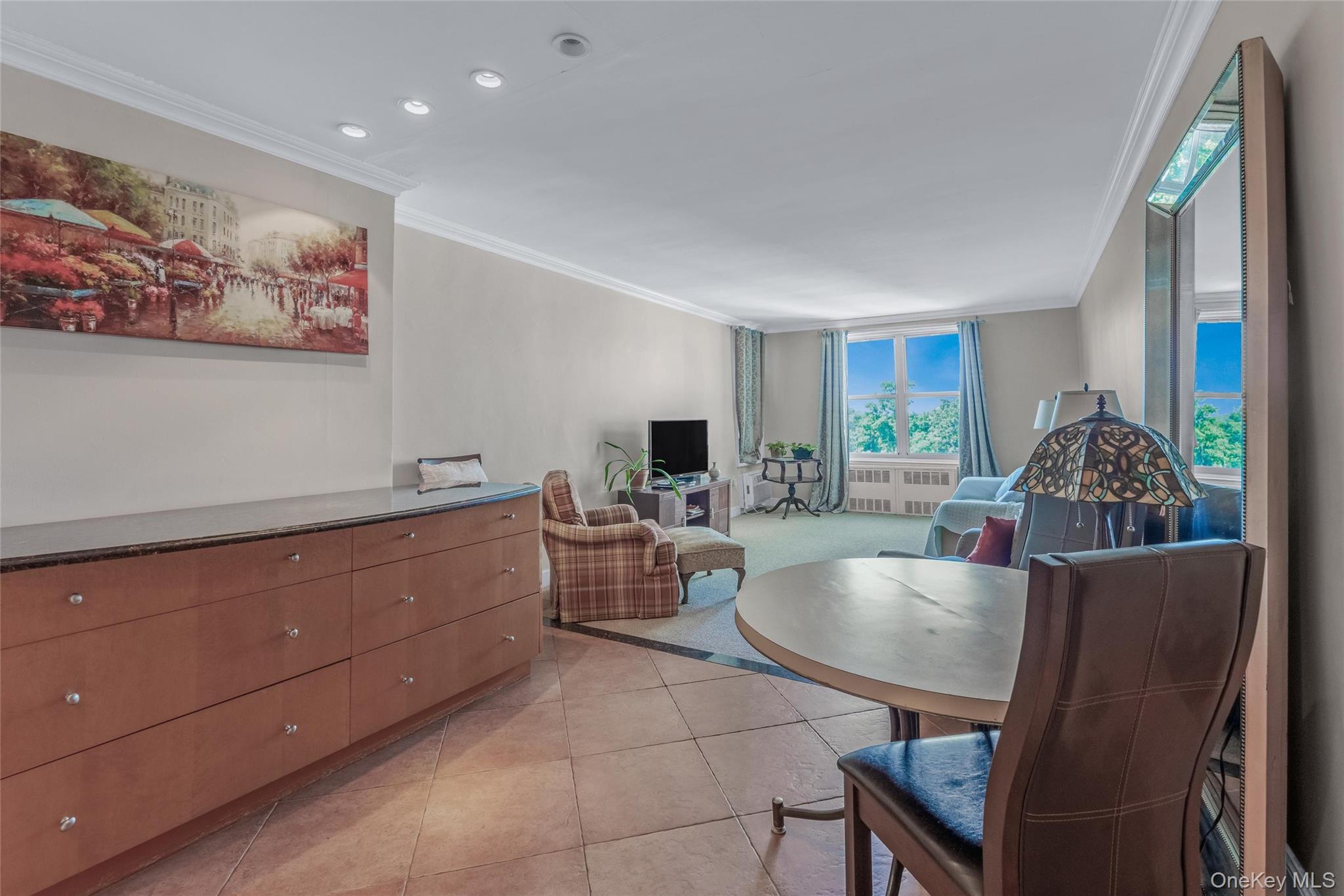 44-20 Douglaston Pkwy Douglaston Parkway # 5A, Little Neck, NY 11363