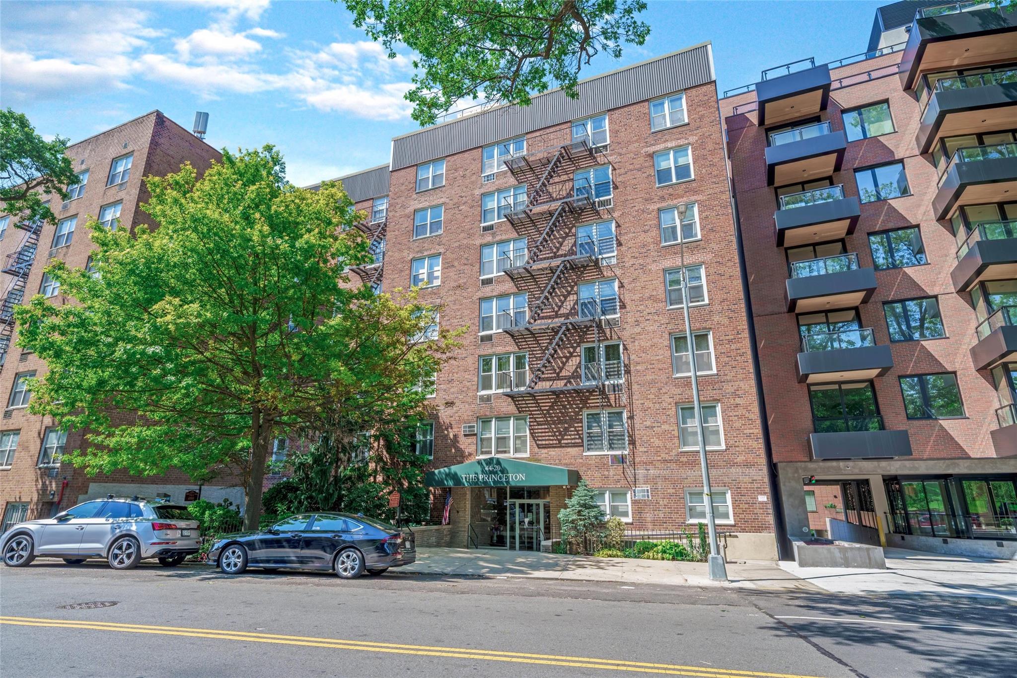44-20 Douglaston Pkwy Douglaston Parkway # 5A, Little Neck, NY 11363