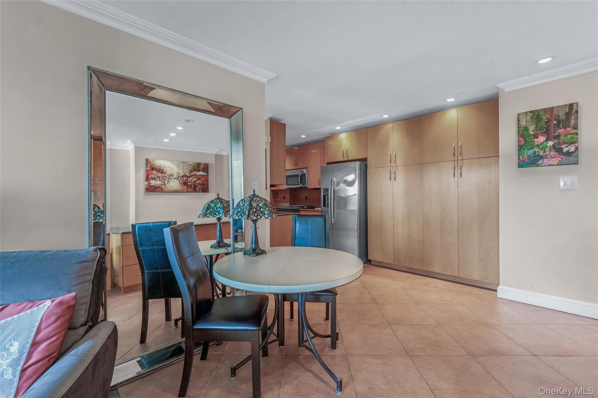 44-20 Douglaston Pkwy Douglaston Parkway # 5A, Little Neck, NY 11363