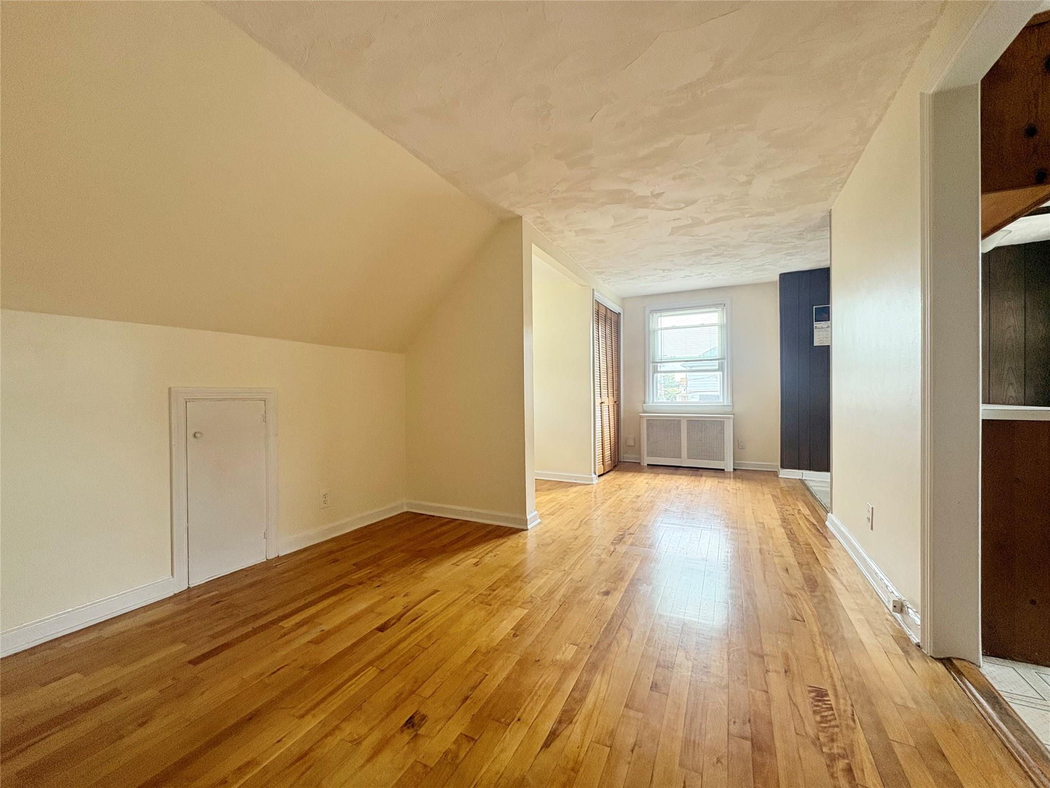 Valley Stream, NY 11580