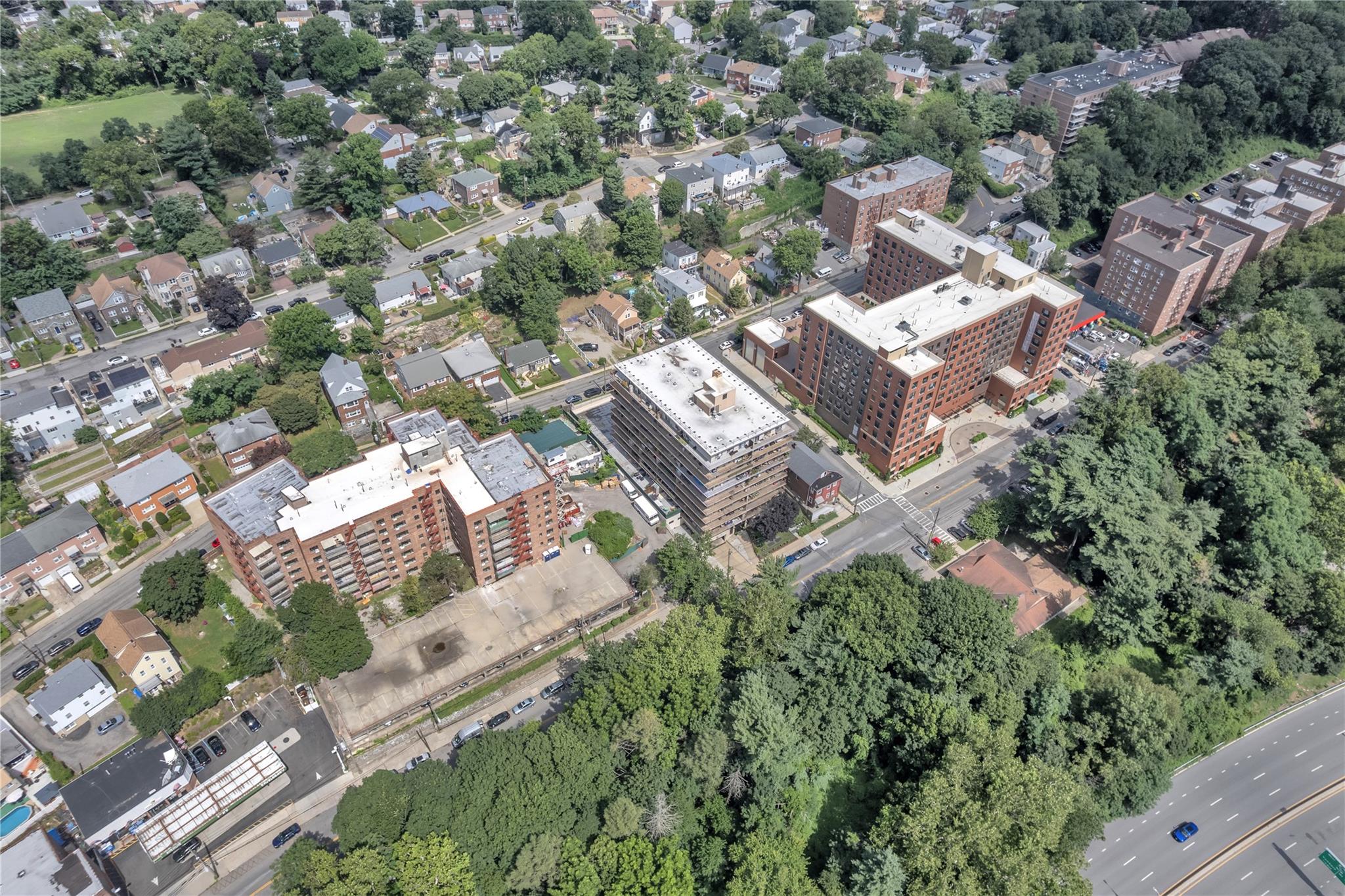 687 Bronx River # 5K, Yonkers, NY 10704