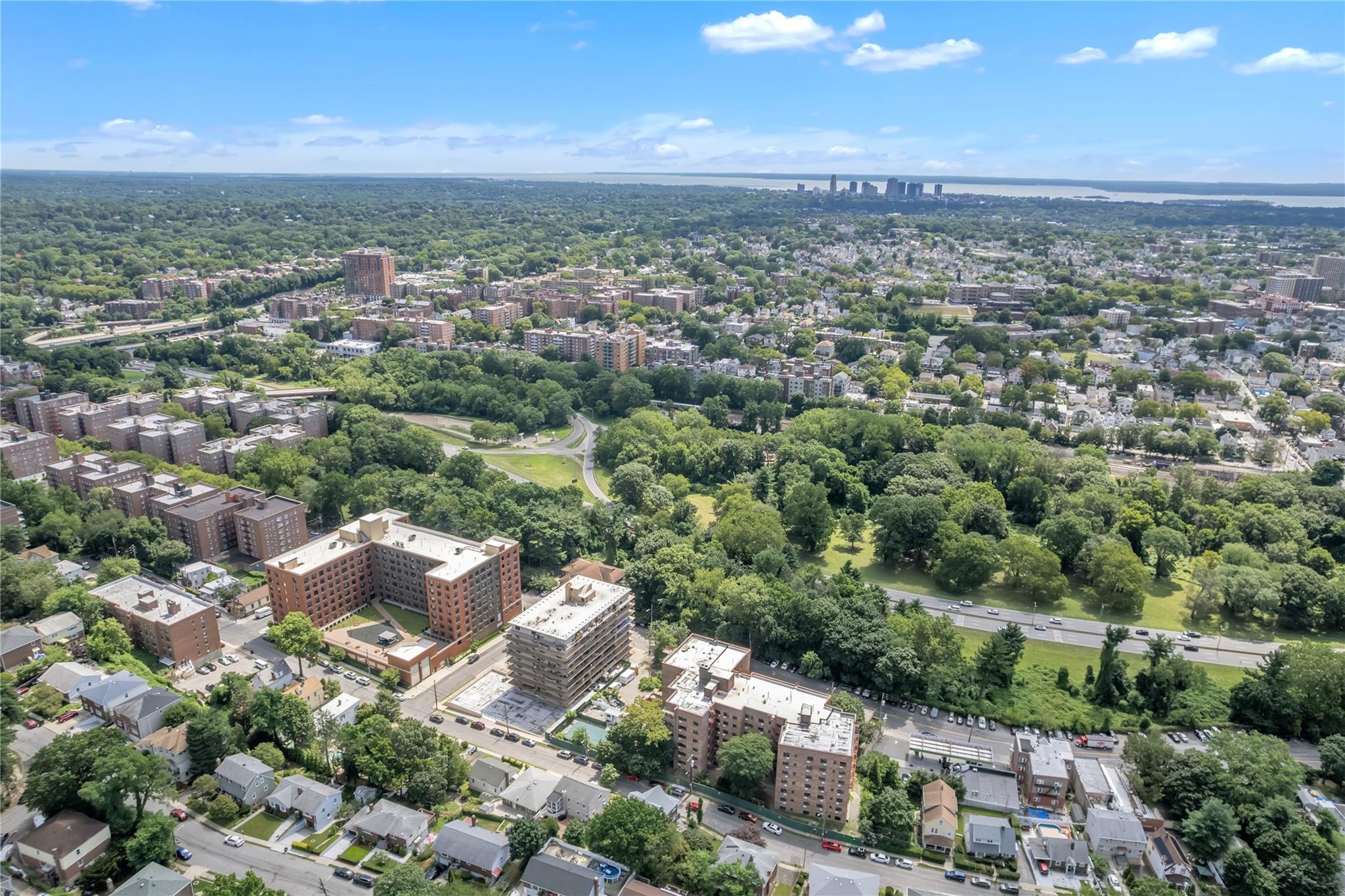 687 Bronx River # 5K, Yonkers, NY 10704