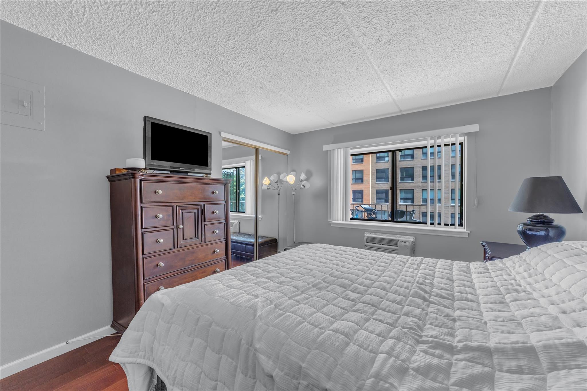 687 Bronx River # 5K, Yonkers, NY 10704