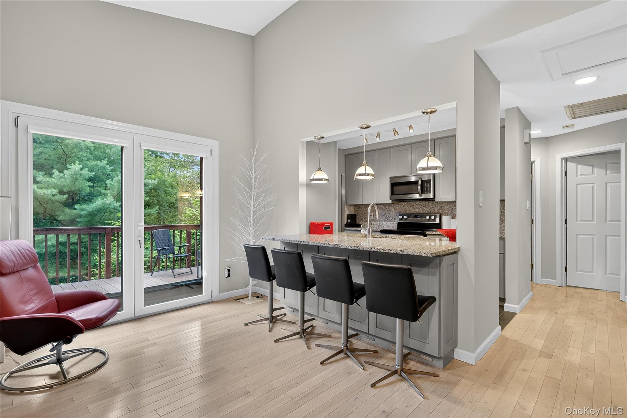 51 Meadowlark Lane, Woodridge, NY 12789