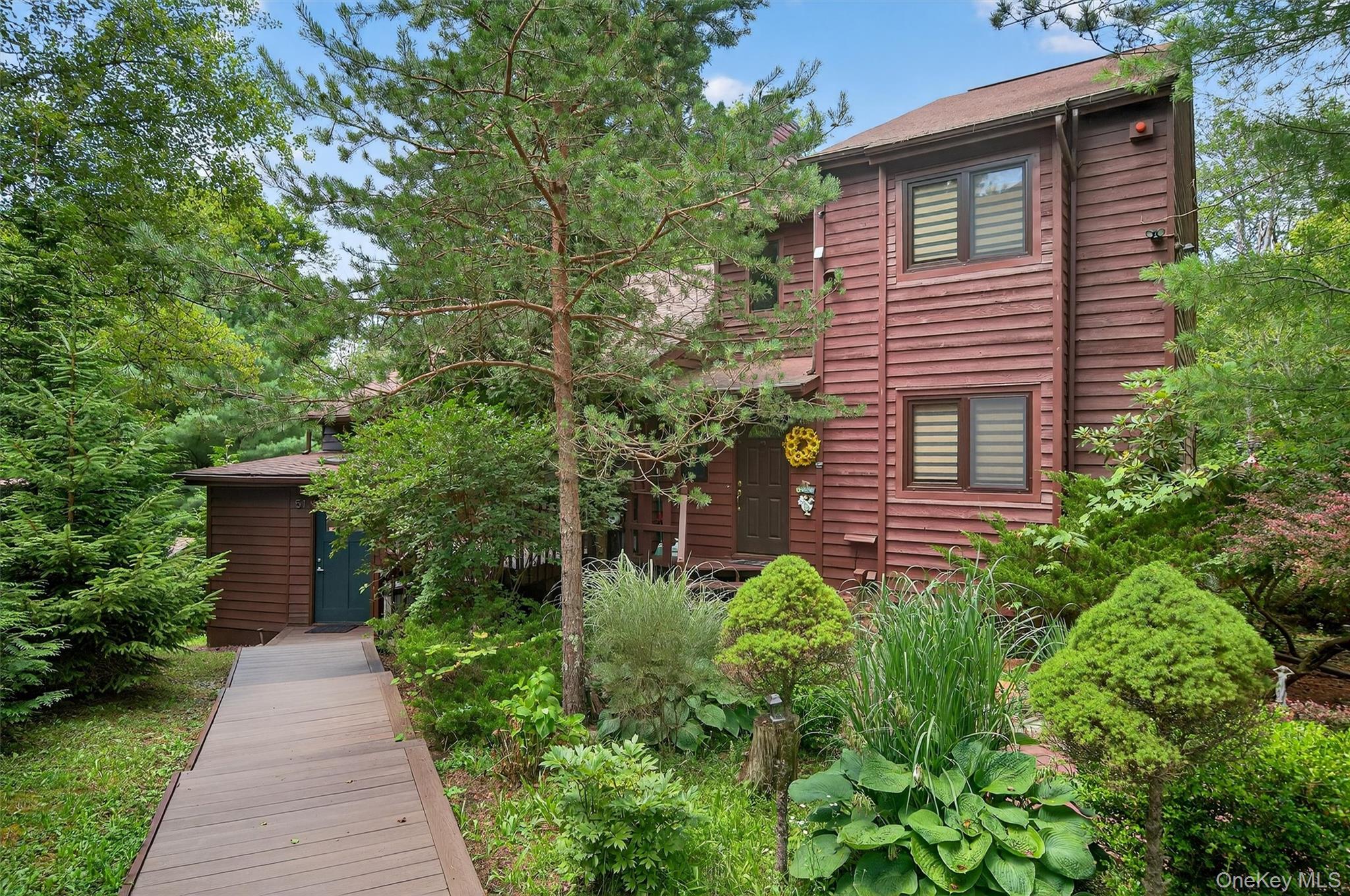 51 Meadowlark Lane, Woodridge, NY 12789