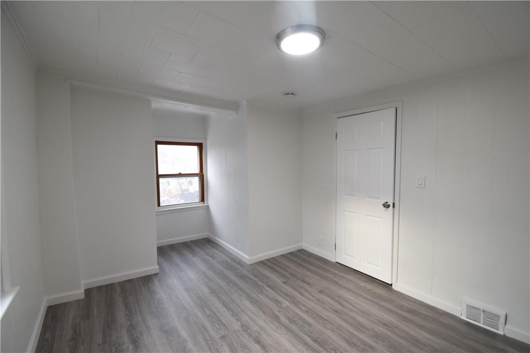 23 Wawayanda Avenue, Middletown, NY 10940