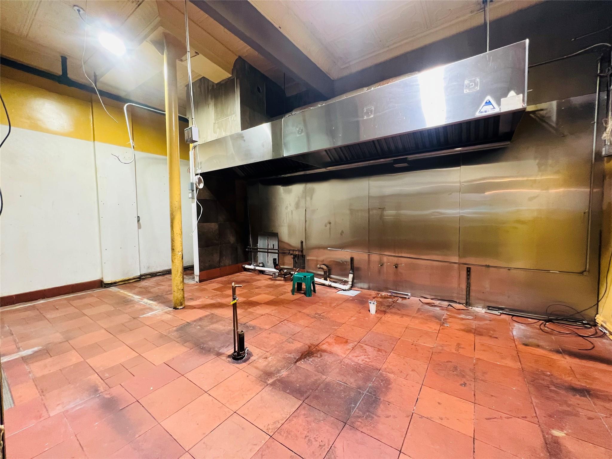 63-19 39th Avenue, Woodside, NY 11377