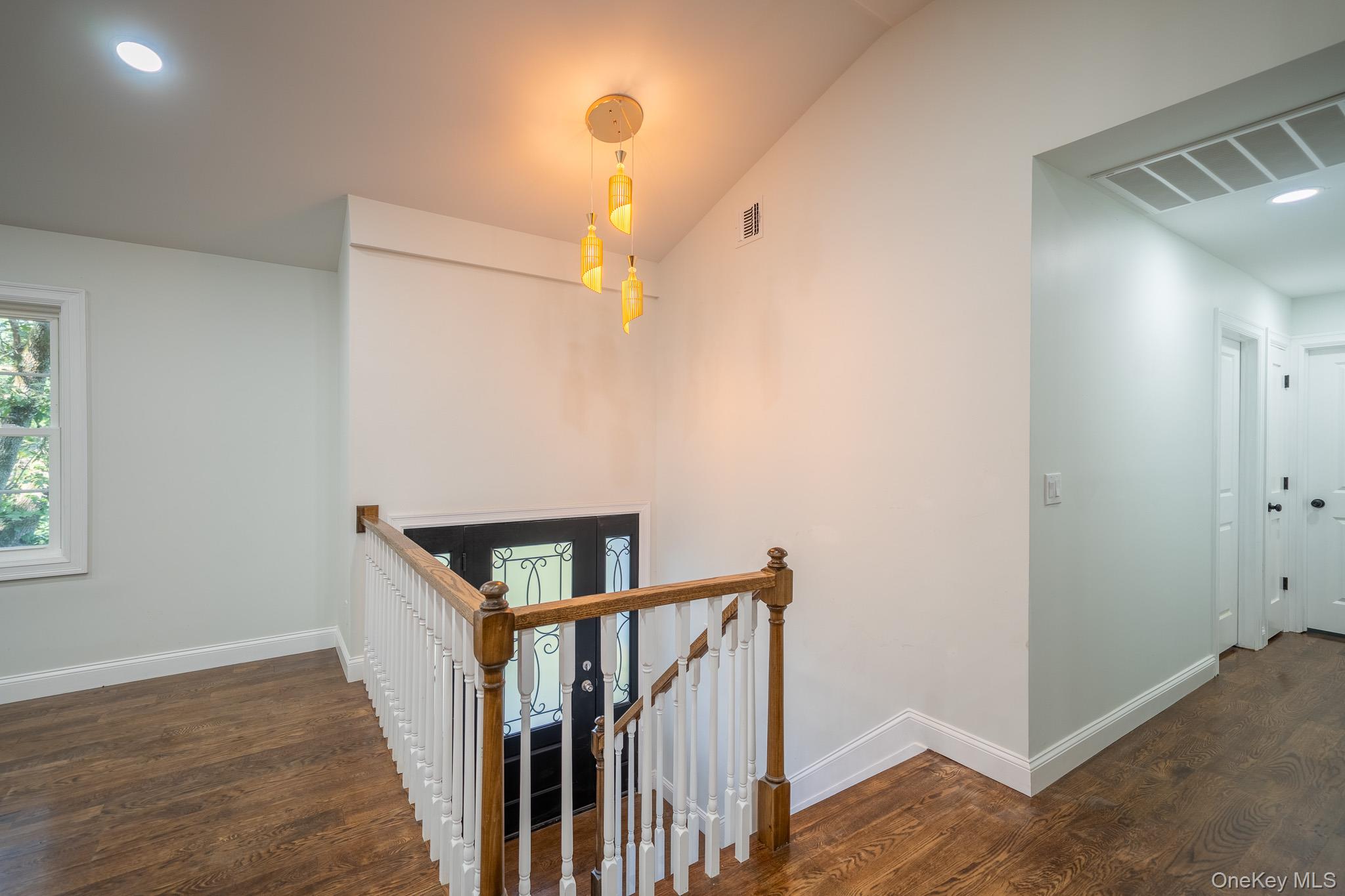 368 Landing Avenue, Smithtown, NY 11787