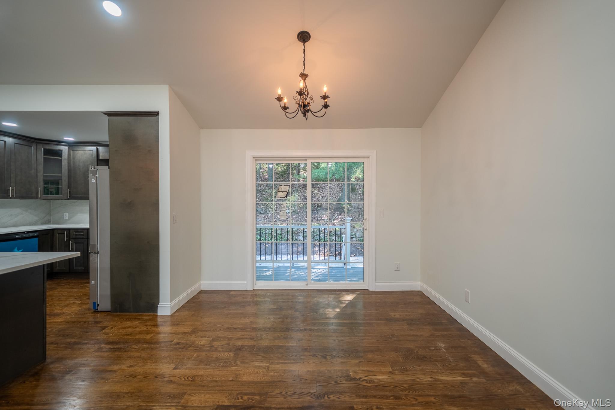 368 Landing Avenue, Smithtown, NY 11787