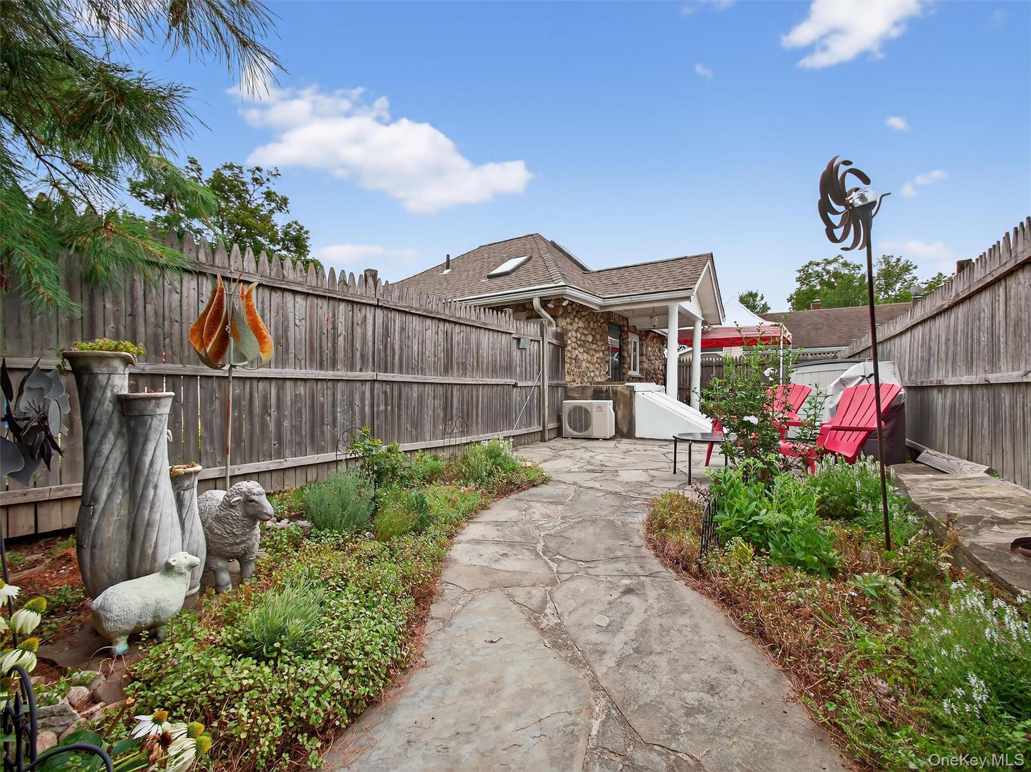 23 Meadow Avenue, Suffern, NY 10901