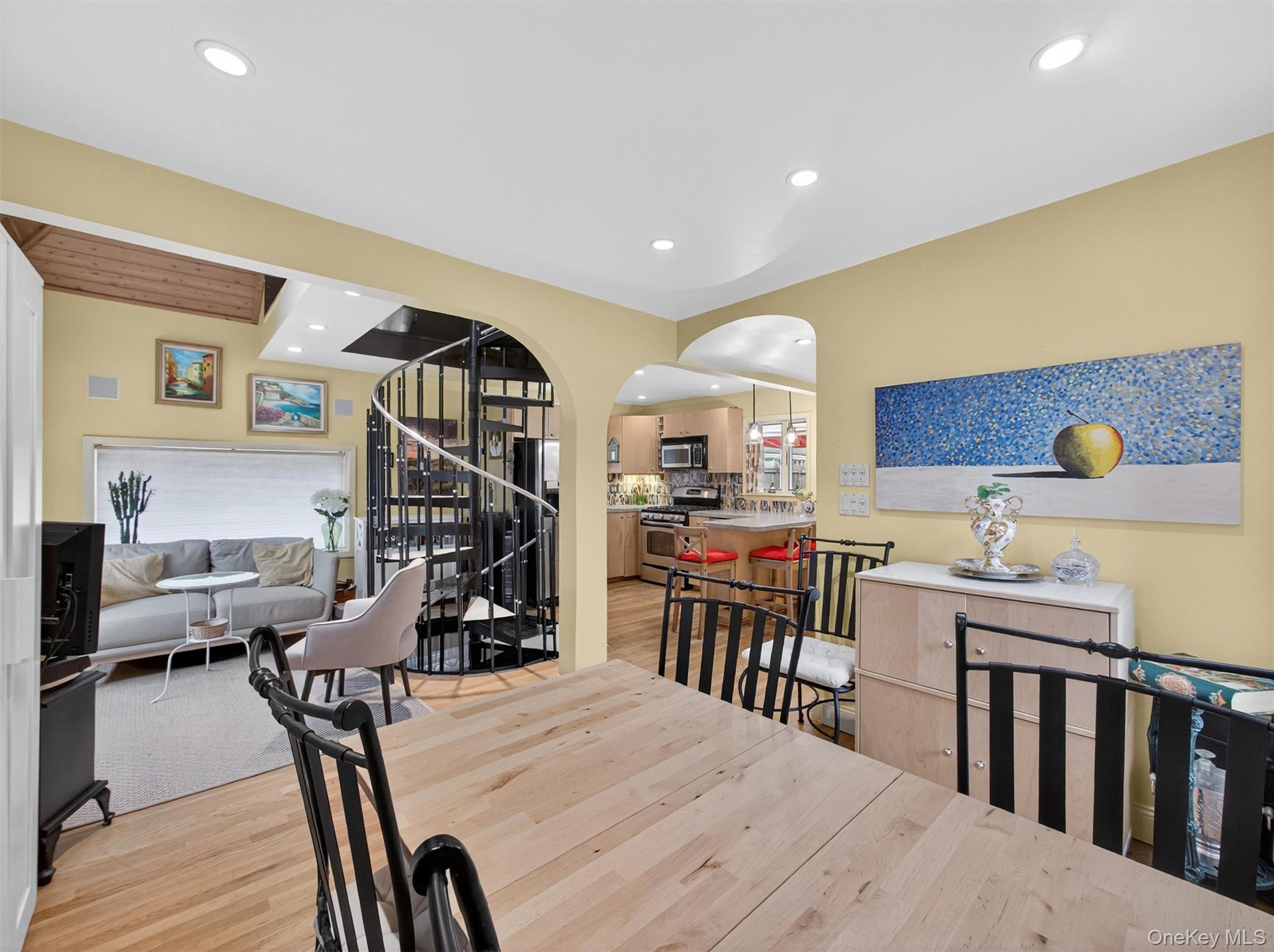 23 Meadow Avenue, Suffern, NY 10901