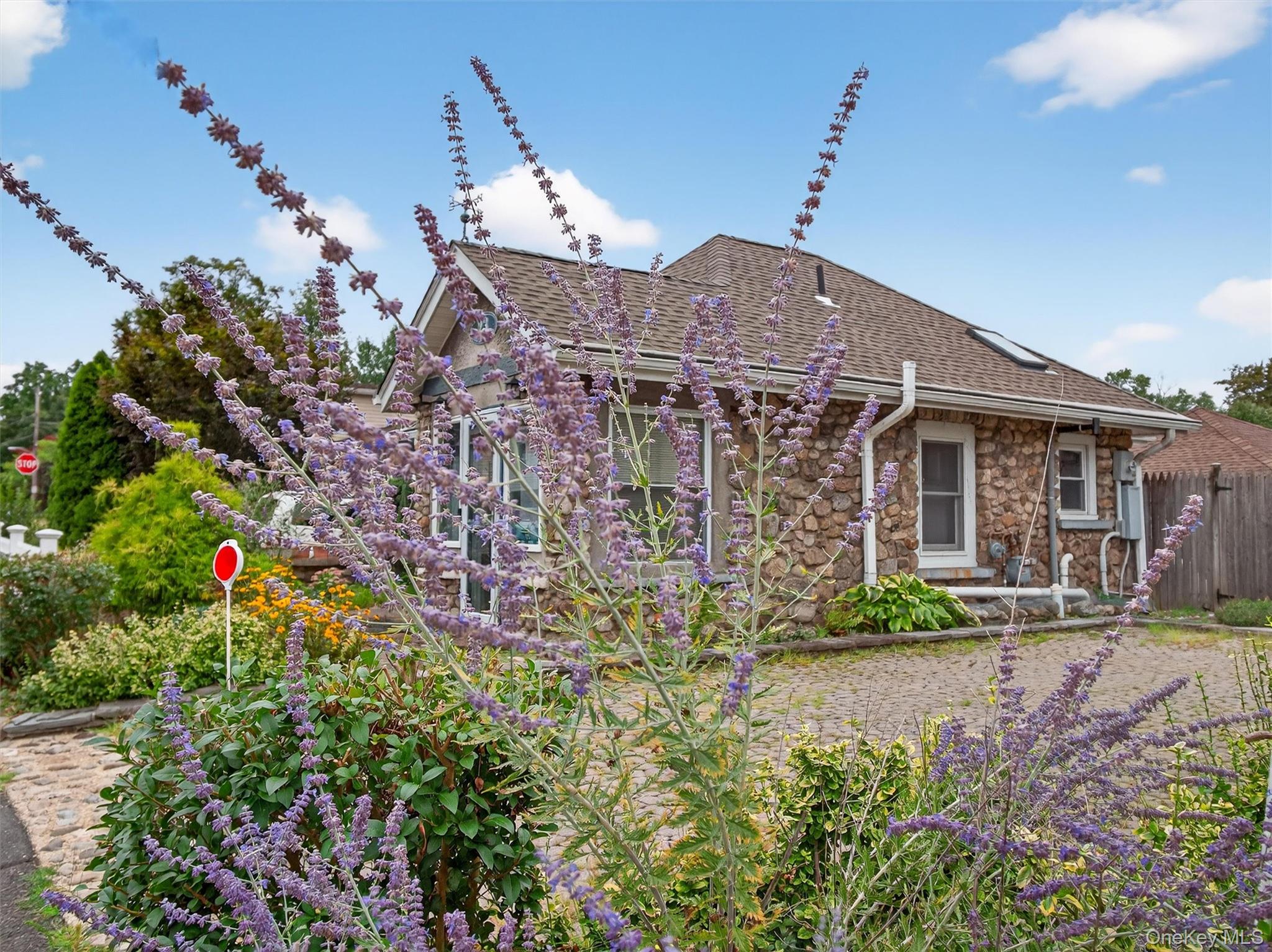 23 Meadow Avenue, Suffern, NY 10901