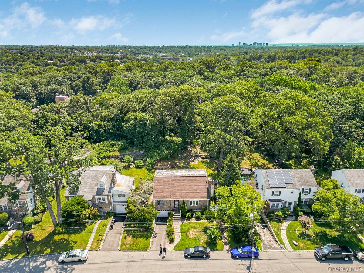 60 Gramercy Avenue, Yonkers, NY 10701