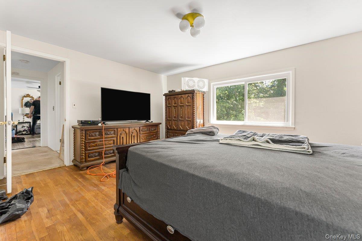 60 Gramercy Avenue, Yonkers, NY 10701