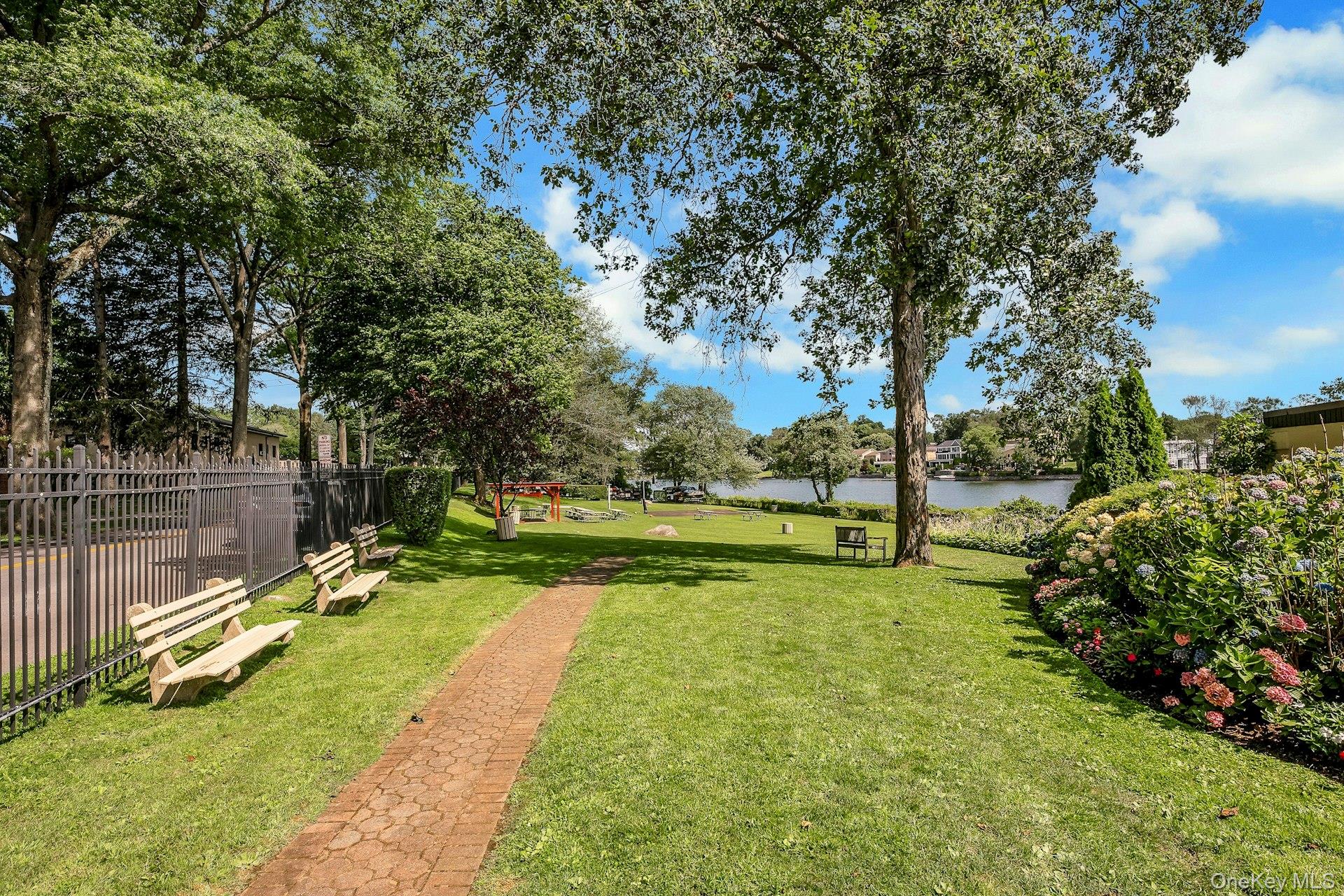 1187 California Road # 1R, Eastchester, NY 10709