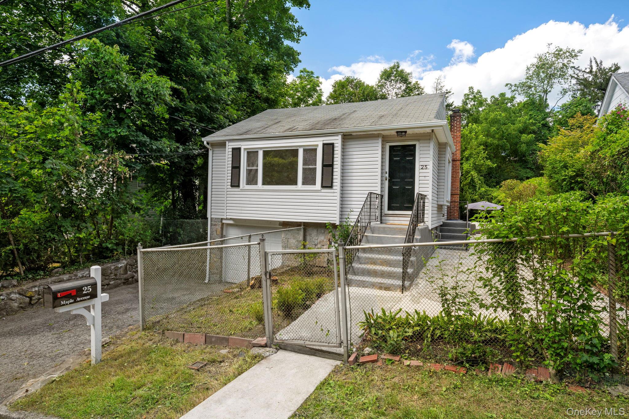 25 Maple Avenue, Chappaqua, NY 10514