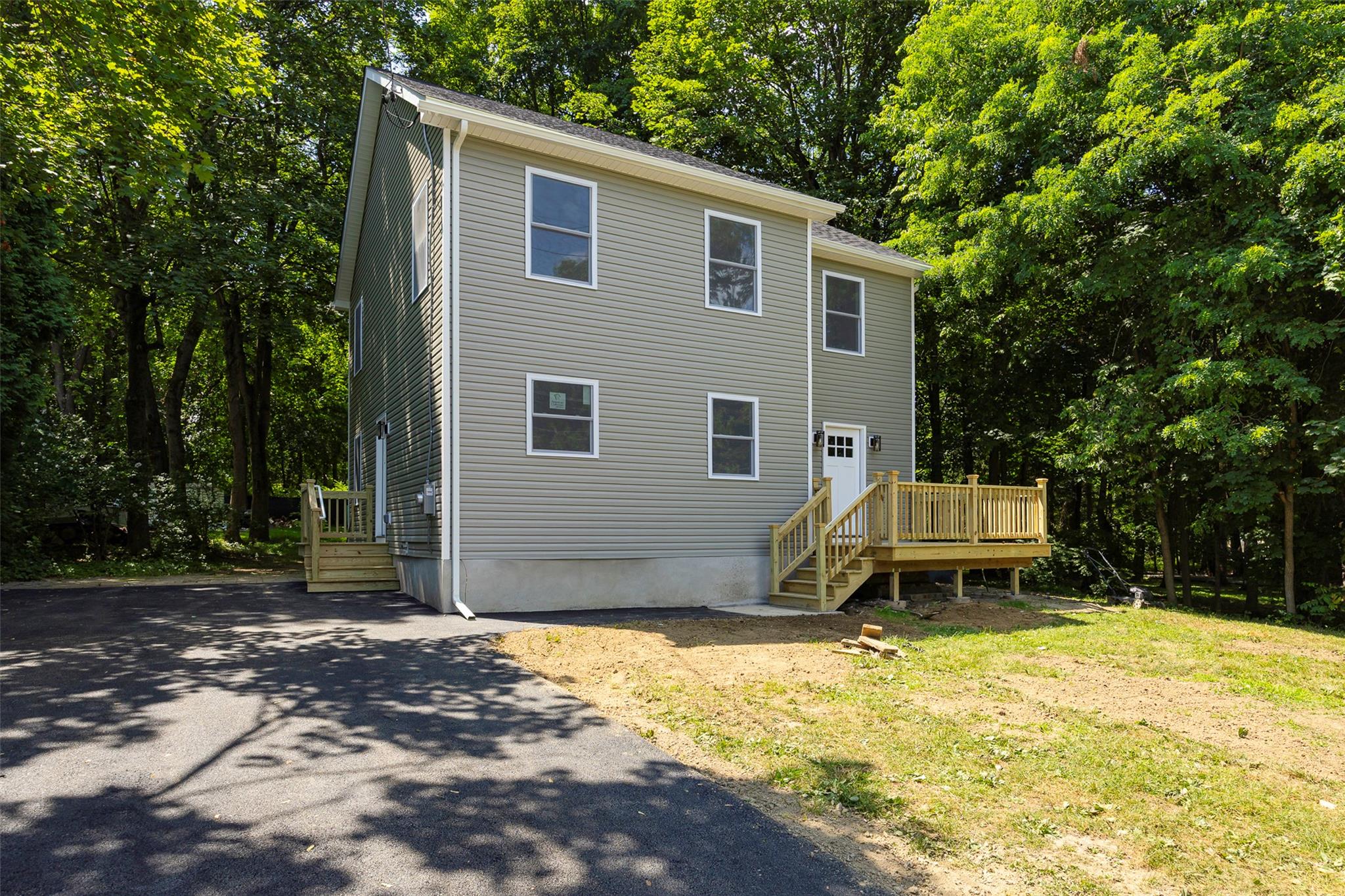 52 Spackenkill Road, Poughkeepsie, NY 12603