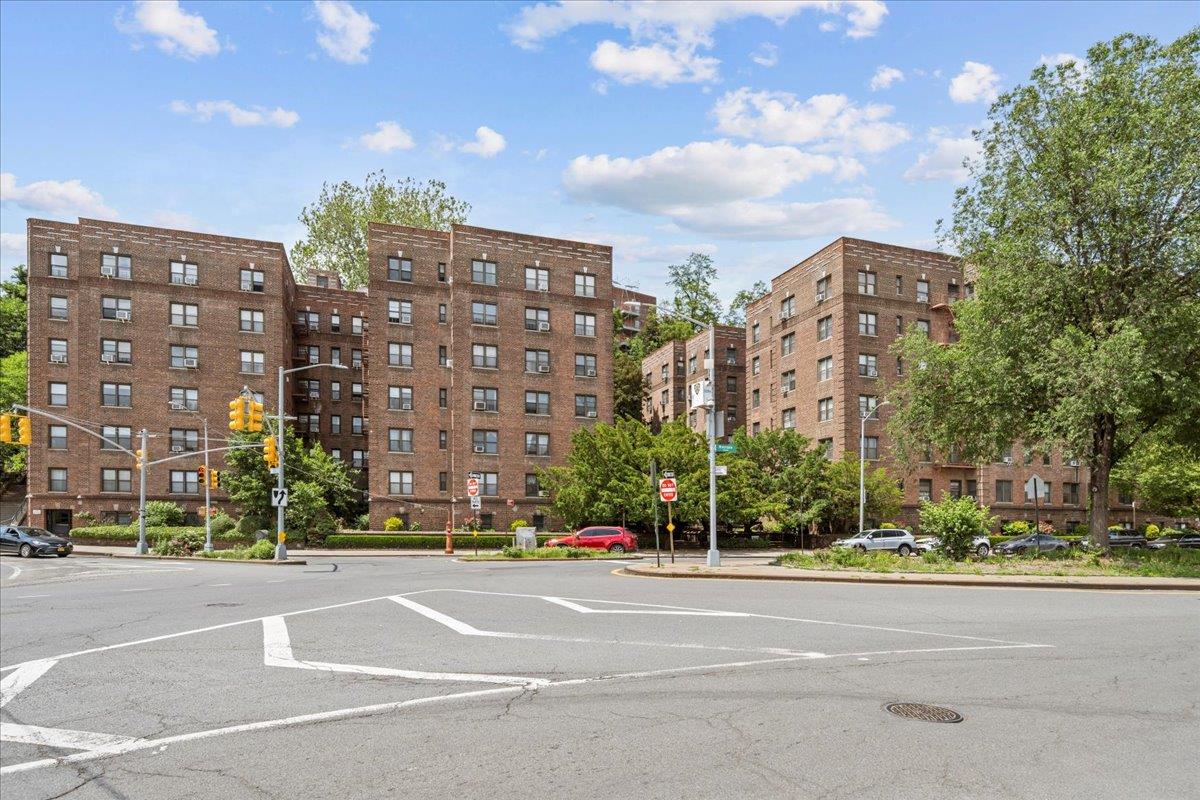 3017 Riverdale Avenue # 4A, Bronx, NY 10463