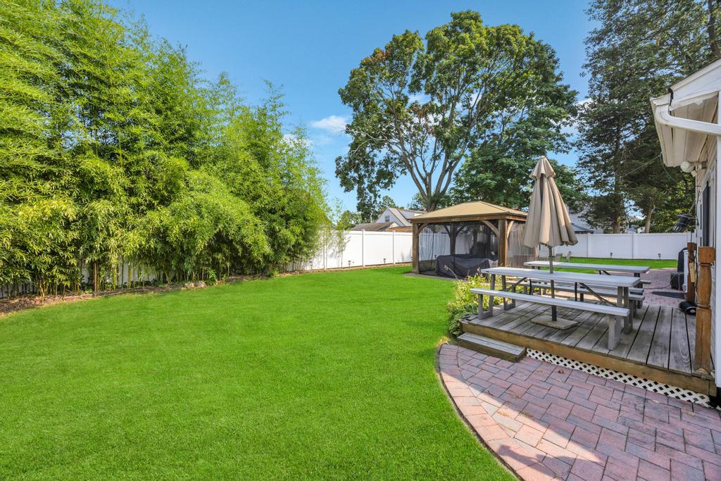 336 Princeton Street, Westbury, NY 11590