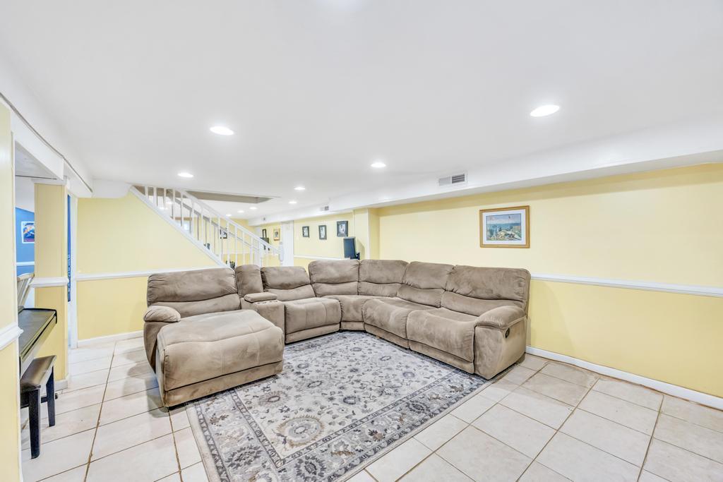 336 Princeton Street, Westbury, NY 11590